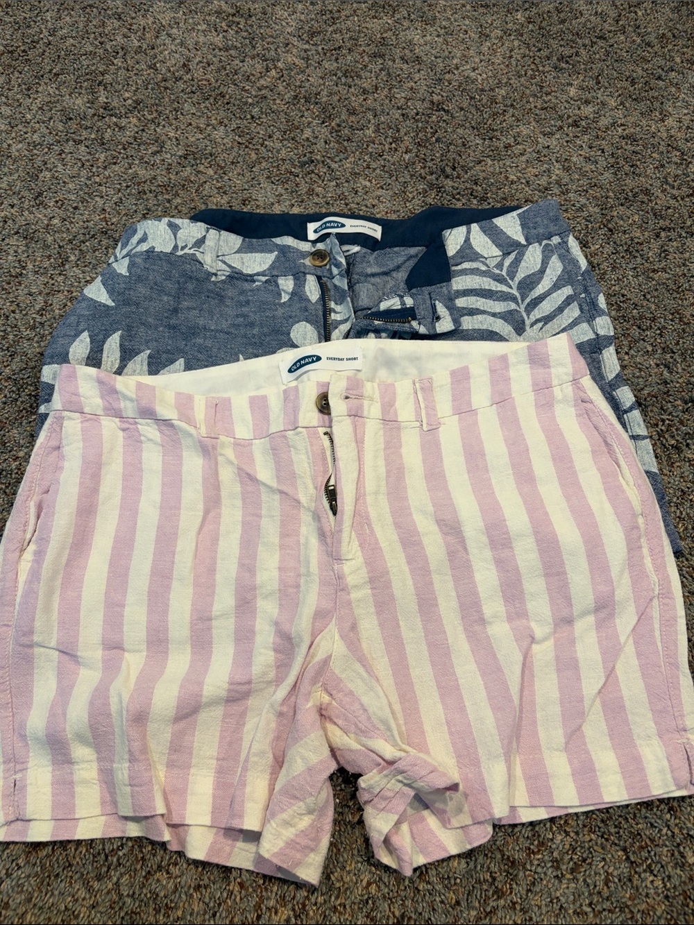 Old Navy -2 pairs linen blend shorts